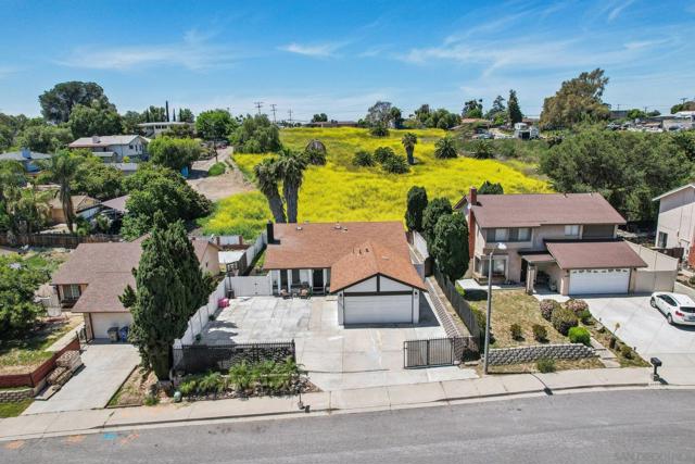 2044 Siegle Dr, Lemon Grove CA: https://media.crmls.org/mediaz/c99f7ba4-4f8a-4c1f-b900-b8f07ace2742.jpg