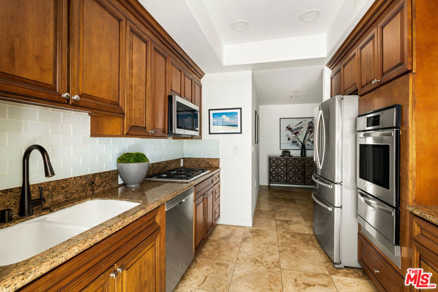 11633 Chenault Street, Los Angeles CA: https://media.crmls.org/mediaz/c9a0198a-b846-4a17-b808-eb37c15a2fbf.jpg