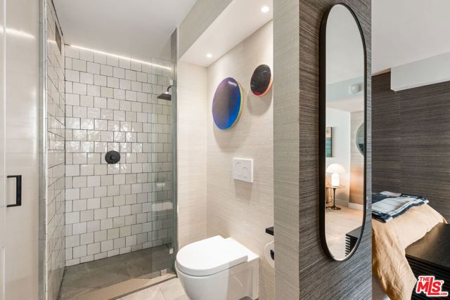8787 Shoreham Drive, West Hollywood CA: https://media.crmls.org/mediaz/c9a185f8-96d2-4d8f-b044-0008e55ca910.jpg