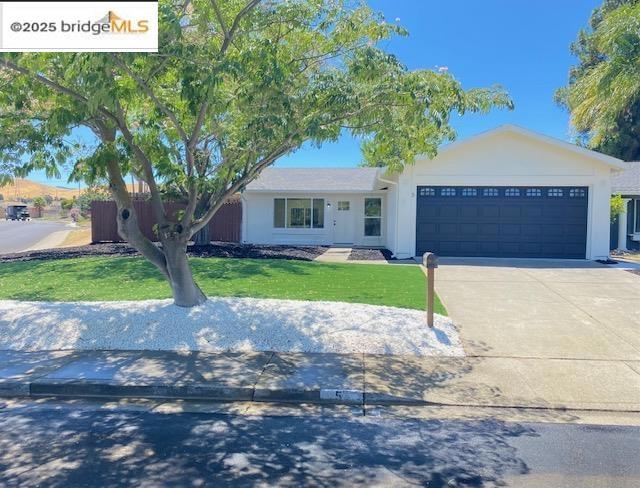 5 Dolphin Dr