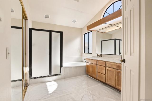 3970 Santa Nella Pl, San Diego CA: https://media.crmls.org/mediaz/c9a64bae-d92f-43bd-a229-7d4d8c8334cf.jpg