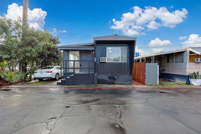 150 S Anza St, El Cajon CA: https://media.crmls.org/mediaz/c9a7a327-7e69-40f4-ab71-8f393026966c.jpg