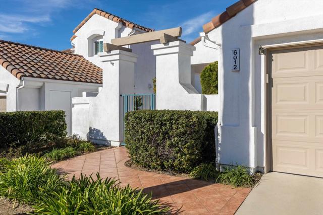 Detail Gallery Image 2 of 47 For 6012 Piros Way, Oceanside,  CA 92056 - 2 Beds | 2/1 Baths