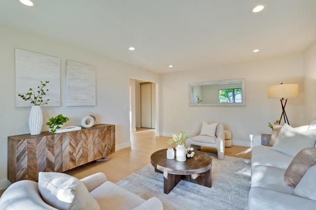766 Mahogany Lane, Sunnyvale CA: https://media.crmls.org/mediaz/c9a8b4e6-95ec-44d9-b5d8-6c846c3928cf.jpg