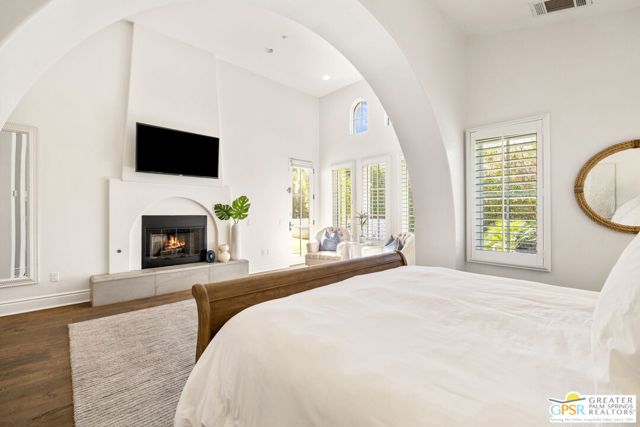 Image 44 of 68 For 3189 Las Brisas Way