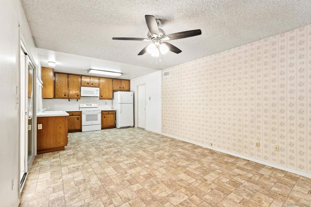 7225 Laura Ct - photo 11