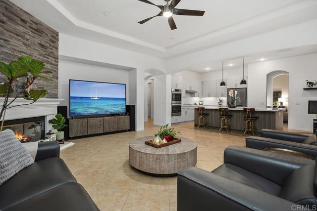 2409 Andersen Lane, Vista CA: https://media.crmls.org/mediaz/c9a99ce6-e8ce-49dc-9219-4832a94d92b6.jpg