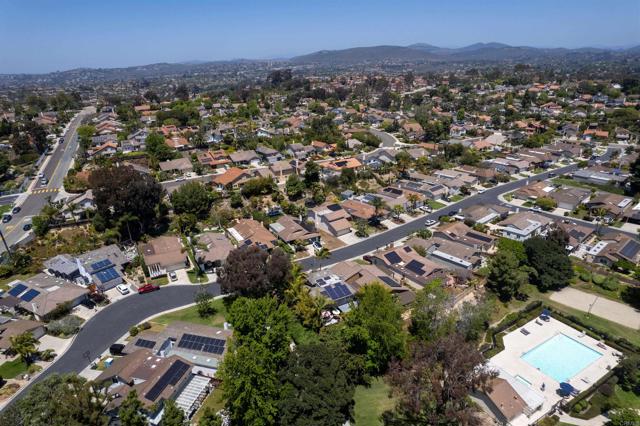 Detail Gallery Image 32 of 38 For 1754 Hill Top Ln, Encinitas,  CA 92024 - 4 Beds | 2/1 Baths