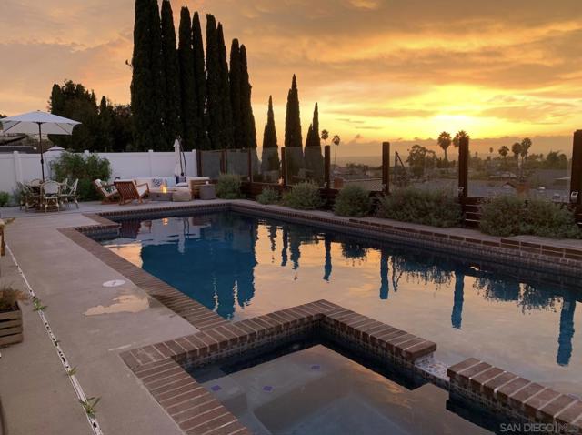 6690 Amberly Street, San Diego CA: https://media.crmls.org/mediaz/c9a9cae0-2b6e-4023-bdbb-d047756b37c3.jpg