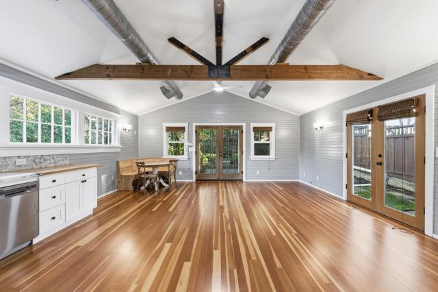 1353 Edgewood Road, Redwood City CA: https://media.crmls.org/mediaz/c9aa814e-16ea-4814-a537-438567952e1d.jpg