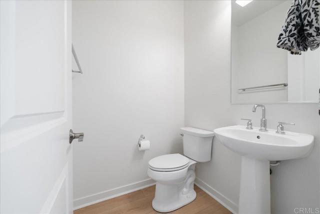 Detail Gallery Image 15 of 49 For 31552 Calle De Las Rosas, Bonsall,  CA 92003 - 4 Beds | 2/1 Baths