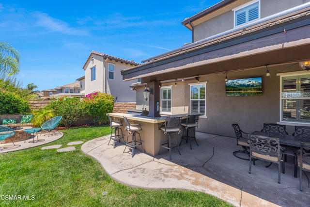 13170 Bent Grass Place, Moorpark CA: https://media.crmls.org/mediaz/c9ac8902-3249-49ba-a362-79acbcc896fb.jpg