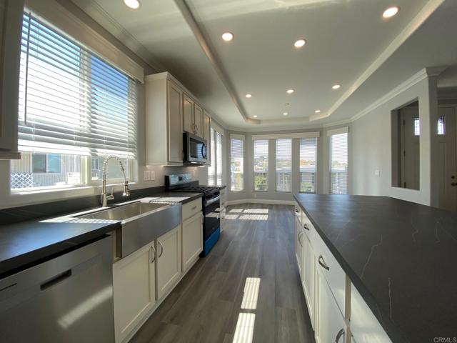 Detail Gallery Image 9 of 41 For 2400 Alpine Blvd. #25,  Alpine,  CA 91901 - 3 Beds | 2 Baths