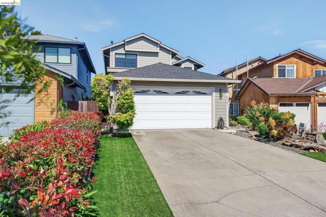 4963 Stoneridge Ct, Oakland CA: https://media.crmls.org/mediaz/c9ad5f54-8590-4d65-86e2-8ca29a0c10f0.jpg