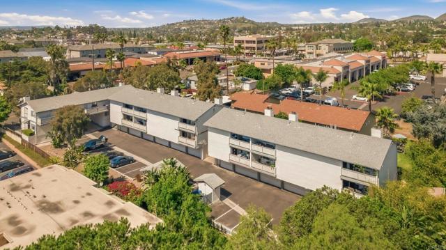 Image 32 of 38 For 4847 Parks Avenue 25