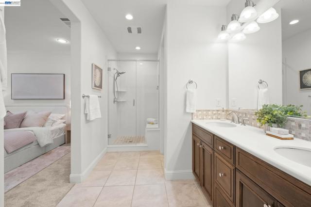 5119 Rowan Drive, San Ramon CA: https://media.crmls.org/mediaz/c9ae7fef-724e-434b-916d-266e58461629.jpg