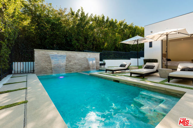 16366 Sloan Drive, Los Angeles CA: https://media.crmls.org/mediaz/c9ae863a-576c-4eac-98a6-9b7307983bf8.jpg