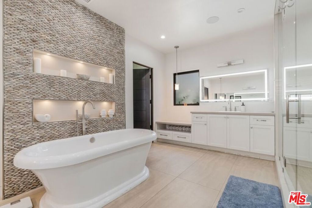 MLS #26863591 image #34