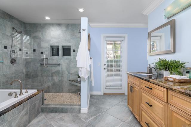 Image 17 of 45 For 1822 Burroughs St