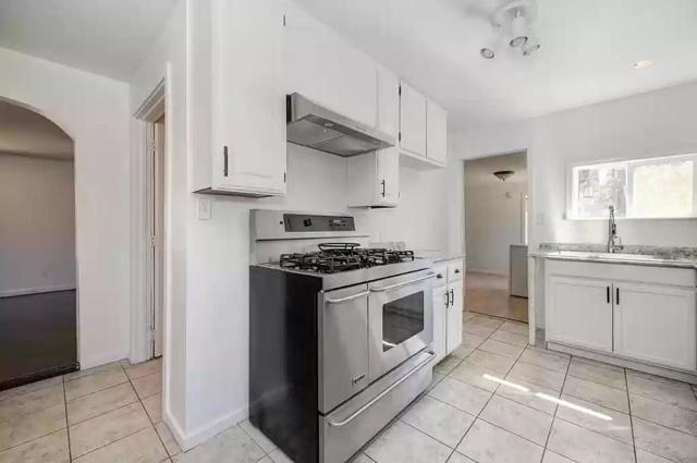 20920 Sunset Way, Colfax CA: https://media.crmls.org/mediaz/c9af5290-2848-40d8-96c1-f9bb28d7c7ba.jpg