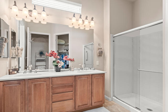 81673 Avenida Alturas, Indio CA: https://media.crmls.org/mediaz/c9afc284-2558-414f-8bce-f2eb8db6c33a.jpg
