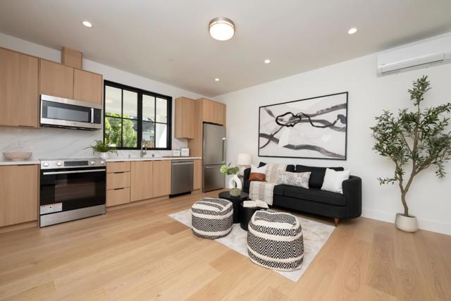 Image 33 of 40 For 2615 Hillside Drive