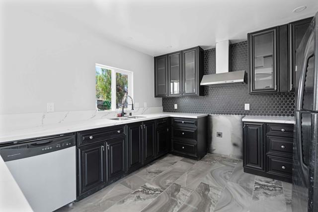 72420 Windlass Drive, Mecca CA: https://media.crmls.org/mediaz/c9b2487e-c0e9-412b-80b4-98b2c11f96ef.jpg