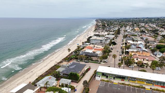 732 3rd Street, Encinitas CA: https://media.crmls.org/mediaz/c9b2eb5e-62cb-42f3-a395-f5a1320cb63b.jpg
