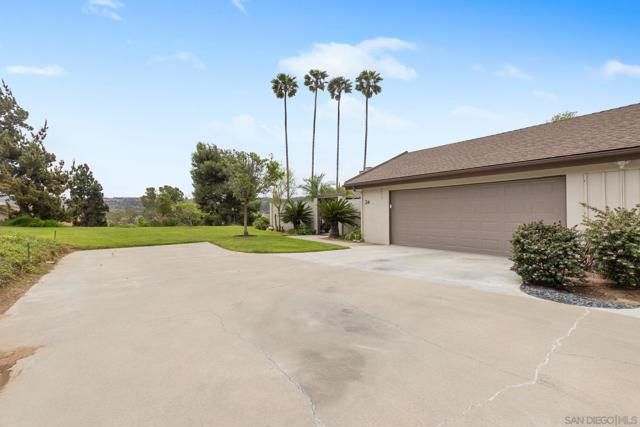 24 Via Alta Vis, Bonsall CA: https://media.crmls.org/mediaz/c9b34fab-a242-43c7-9729-a170145214b4.jpg