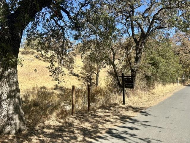 1 Little Uvas Road, Morgan Hill CA: https://media.crmls.org/mediaz/c9b38369-c412-4cb1-b4d3-9aaac1c059f6.jpg