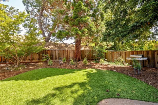 Image 28 of 51 For 1021 Knightwood Ct