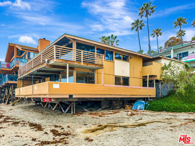 26636 Latigo Shore Drive, Malibu CA: https://media.crmls.org/mediaz/c9b3de45-7a4d-4cb3-a63b-b614398d8983.jpg
