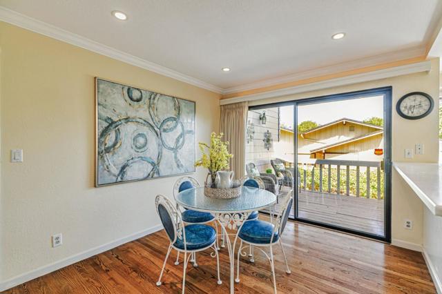 1350 Trinity Drive, Menlo Park CA: https://media.crmls.org/mediaz/c9b4756d-f5b9-4439-9966-e3b7adbb3f08.jpg