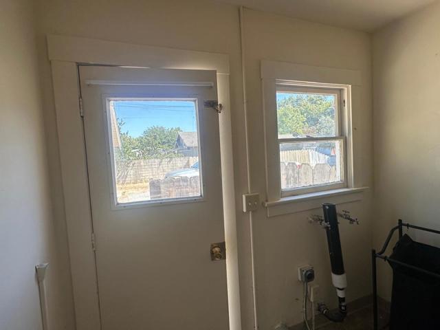 0 Ellis St, King City CA: https://media.crmls.org/mediaz/c9b60f90-bc75-4ed0-a5b8-403889bb4884.jpg