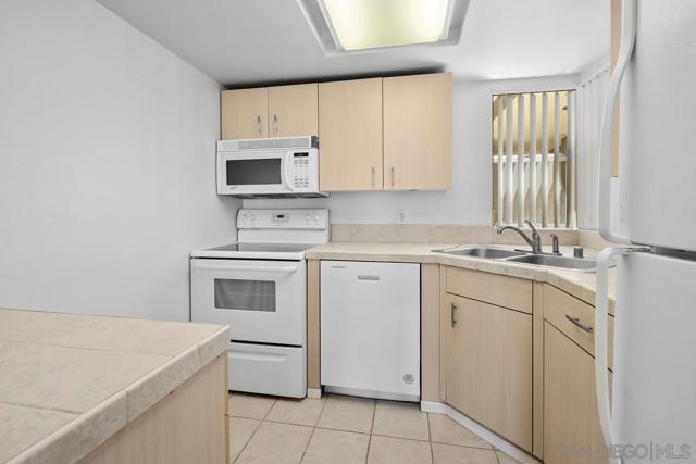 1270 Cleveland Ave, San Diego CA: https://media.crmls.org/mediaz/c9b64dfd-c26a-466c-aa4e-aaa06d940f7f.jpg