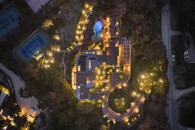 17037 El Mirador, Rancho Santa Fe CA: https://media.crmls.org/mediaz/c9b701dc-9ce1-4619-aa8c-f3c17418556b.jpg