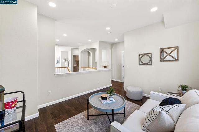 Image 24 of 40 For 230 Latera Ct.