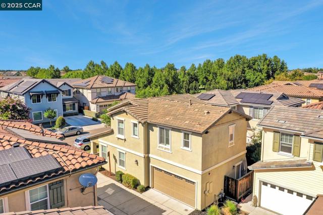 330 Pacifica Dr, Brentwood CA: https://media.crmls.org/mediaz/c9b9815e-6bce-44a8-a0f7-0917d45bb725.jpg