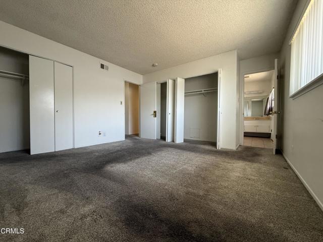 Detail Gallery Image 11 of 14 For 1421 Kingswood Way, Oxnard,  CA 93030 - 4 Beds | 2 Baths