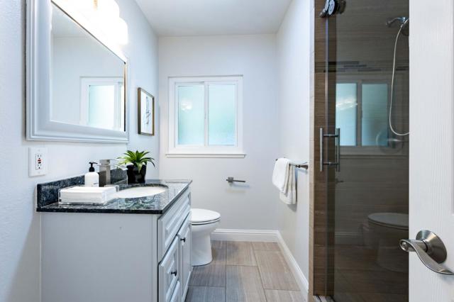 86 Rittenhouse Avenue, Atherton CA: https://media.crmls.org/mediaz/c9ba7757-d30a-4800-a30a-cb6fd7bef919.jpg