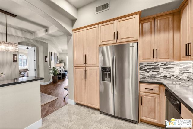 2010 Via San Martino, Palm Desert CA: https://media.crmls.org/mediaz/c9ba9e8f-a130-4908-b4ef-3ff2c5e5c43a.jpg