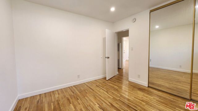 12942 Moorpark Street, Studio City CA: https://media.crmls.org/mediaz/c9bb04dd-aa8c-4909-a430-5b5d03dff863.jpg