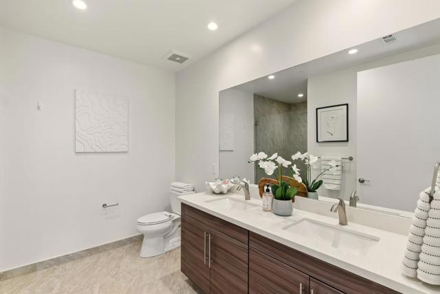 600 El Camino Real, Belmont CA: https://media.crmls.org/mediaz/c9bb2ee6-2f91-4828-bfc9-6437df6b07bc.jpg