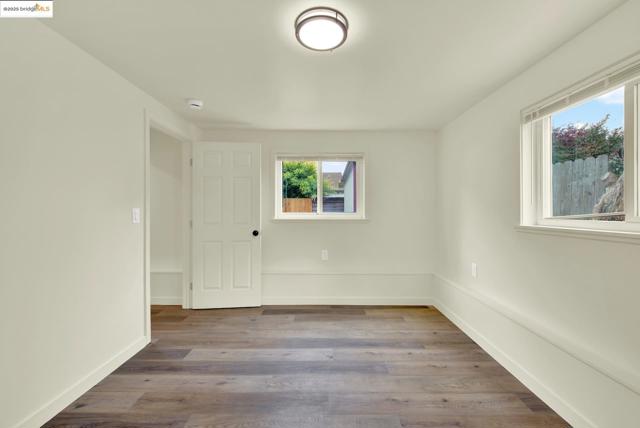 971 34Th St, Richmond CA: https://media.crmls.org/mediaz/c9bc3c9b-a733-4f97-a6d5-5c9aa48d3f03.jpg