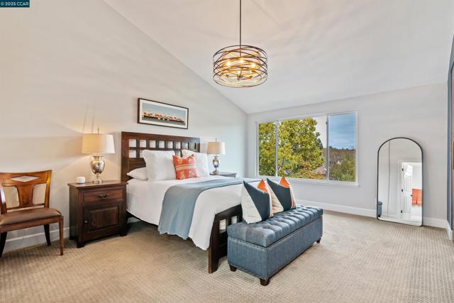 5 Doral Dr, Moraga CA: https://media.crmls.org/mediaz/c9bd3375-8707-4580-8d2e-3b74af00aacb.jpg