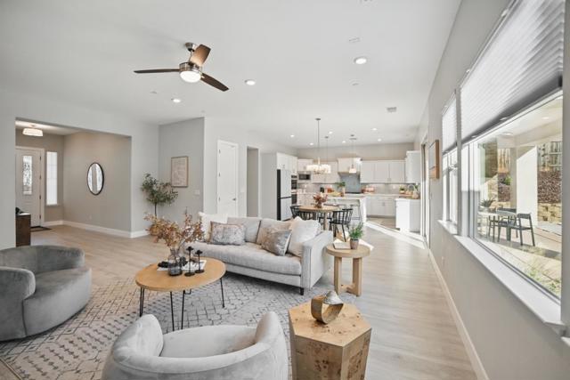 2954 Laredo Drive, Rocklin CA: https://media.crmls.org/mediaz/c9bdf8fc-8162-4520-8ced-6bda110c6303.jpg