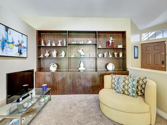 Image 14 of 30 For 69738 Kent Place