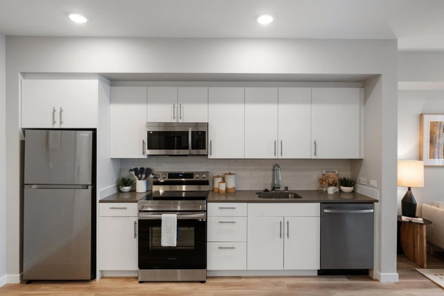 260 260 Brooklyn Basin Way, Oakland CA: https://media.crmls.org/mediaz/c9bef3f1-8272-436f-9e2d-a2679c3be6cf.jpg