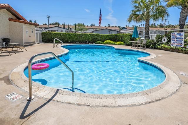 Detail Gallery Image 39 of 43 For 1001 S Hale Ave #5,  Escondido,  CA 92029 - 3 Beds | 2 Baths