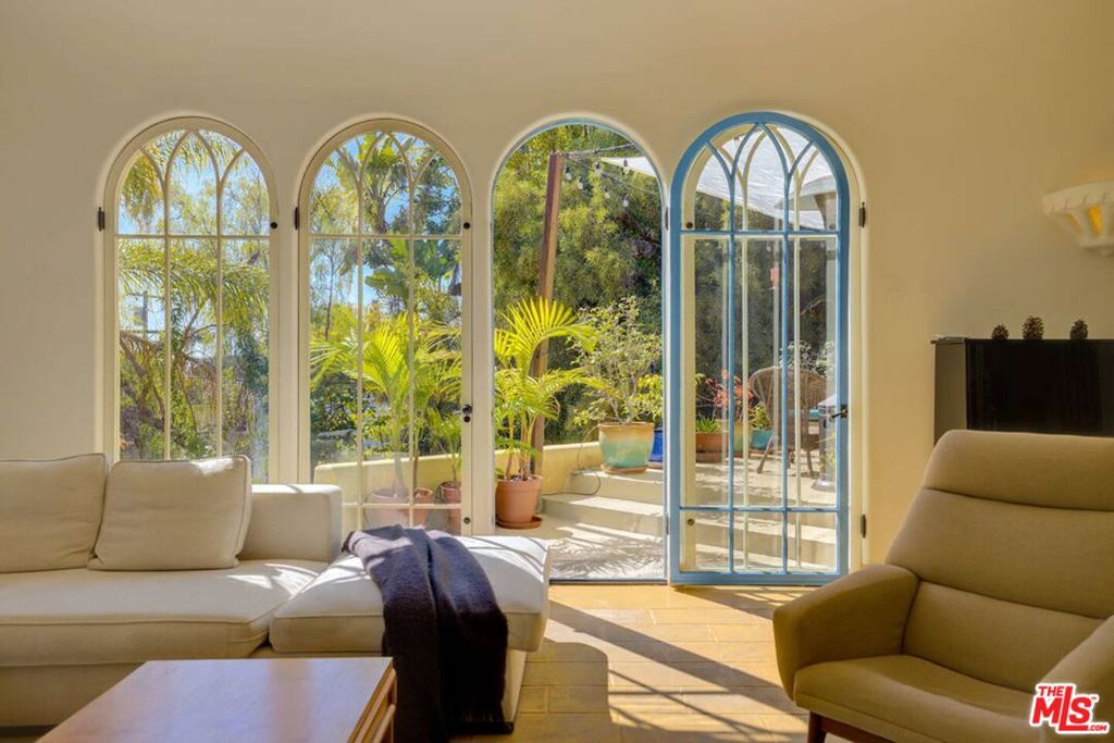 MLS #25542073 img 34